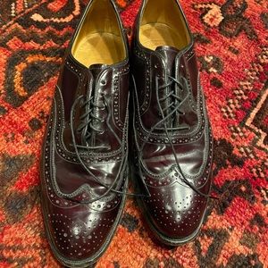 Johnston and Murphy mens Cordovan size 11 wingtip shoes